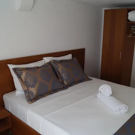 Hotel Old Town 3*