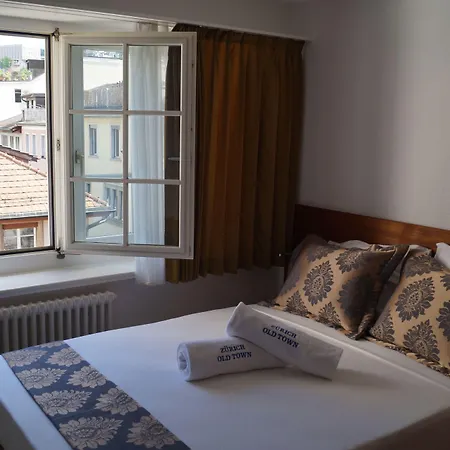 Old Town Hotell